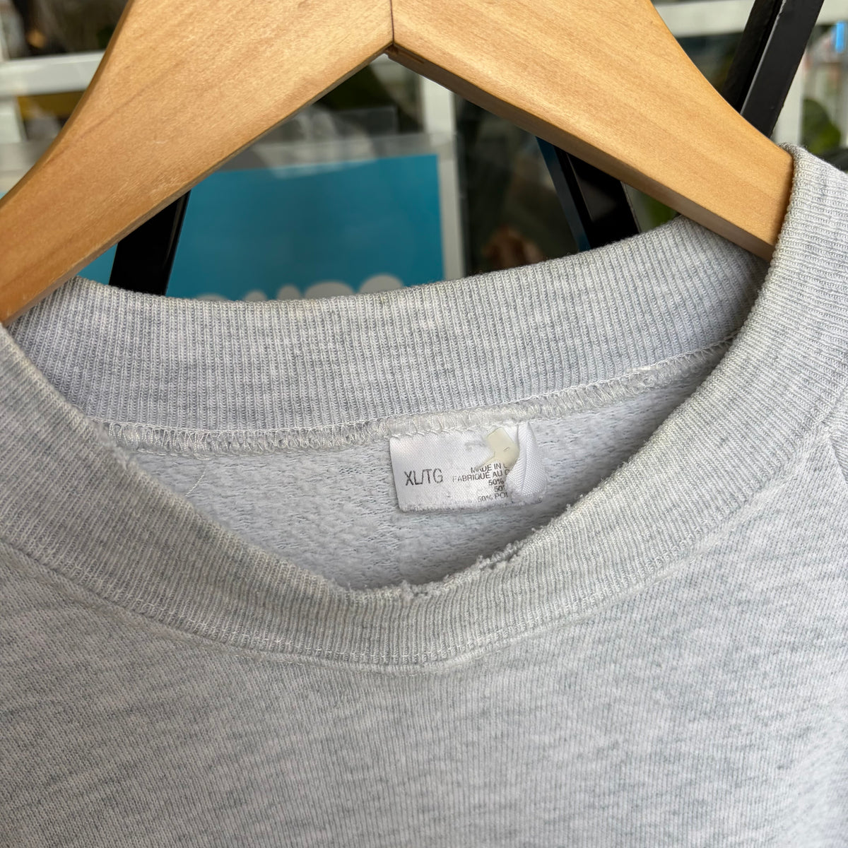Vintage Blank Crewneck - Size XL