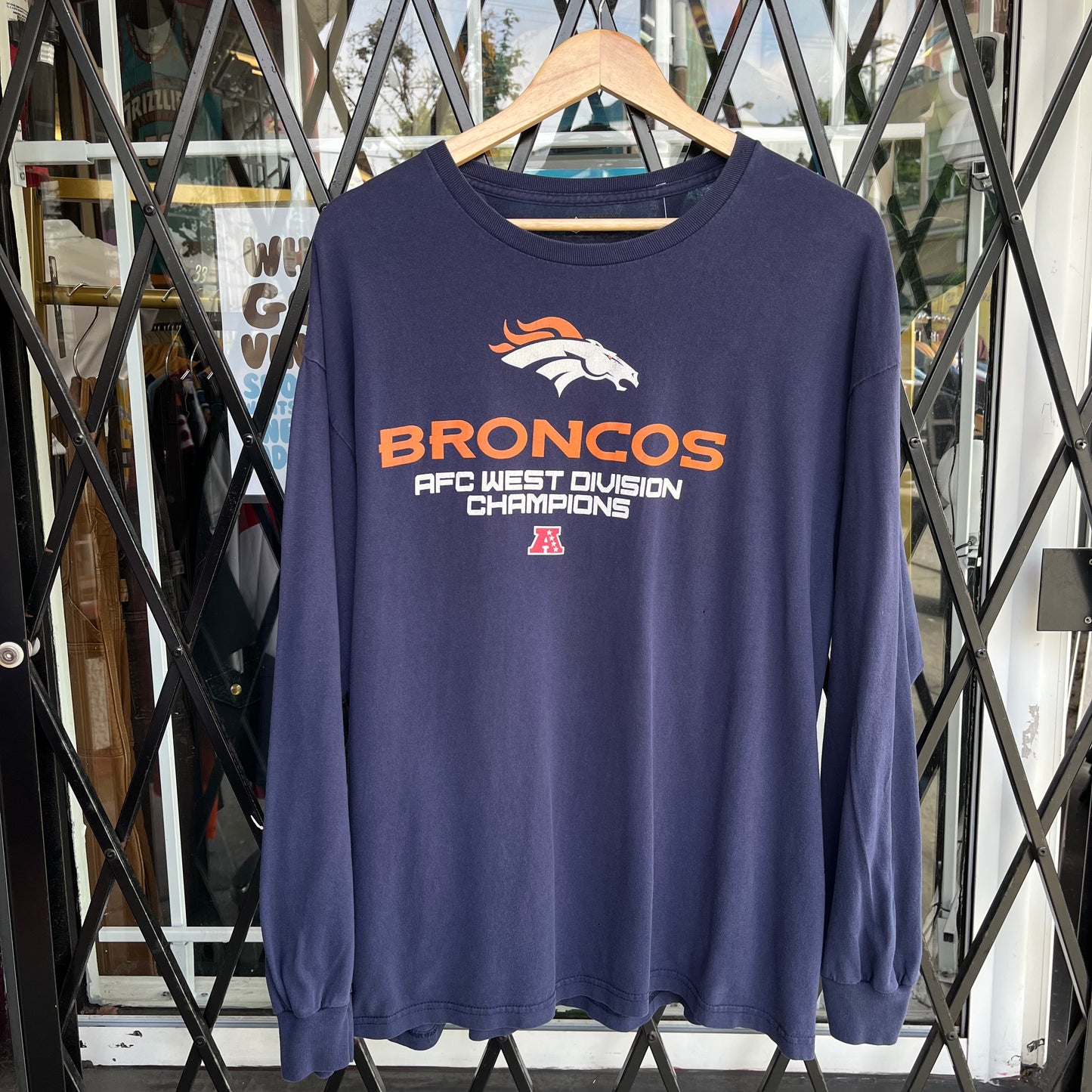 Denver Broncos Long Sleeve - Size XL