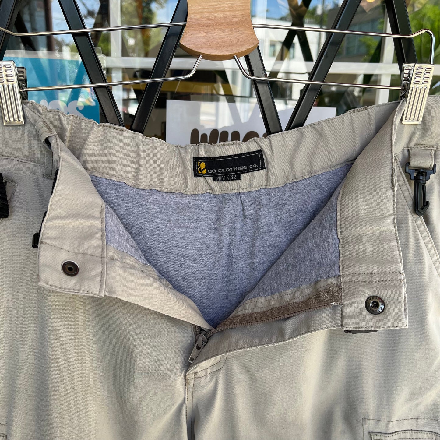 Outdoor Hiking Cargo Pants - Size M x 32L