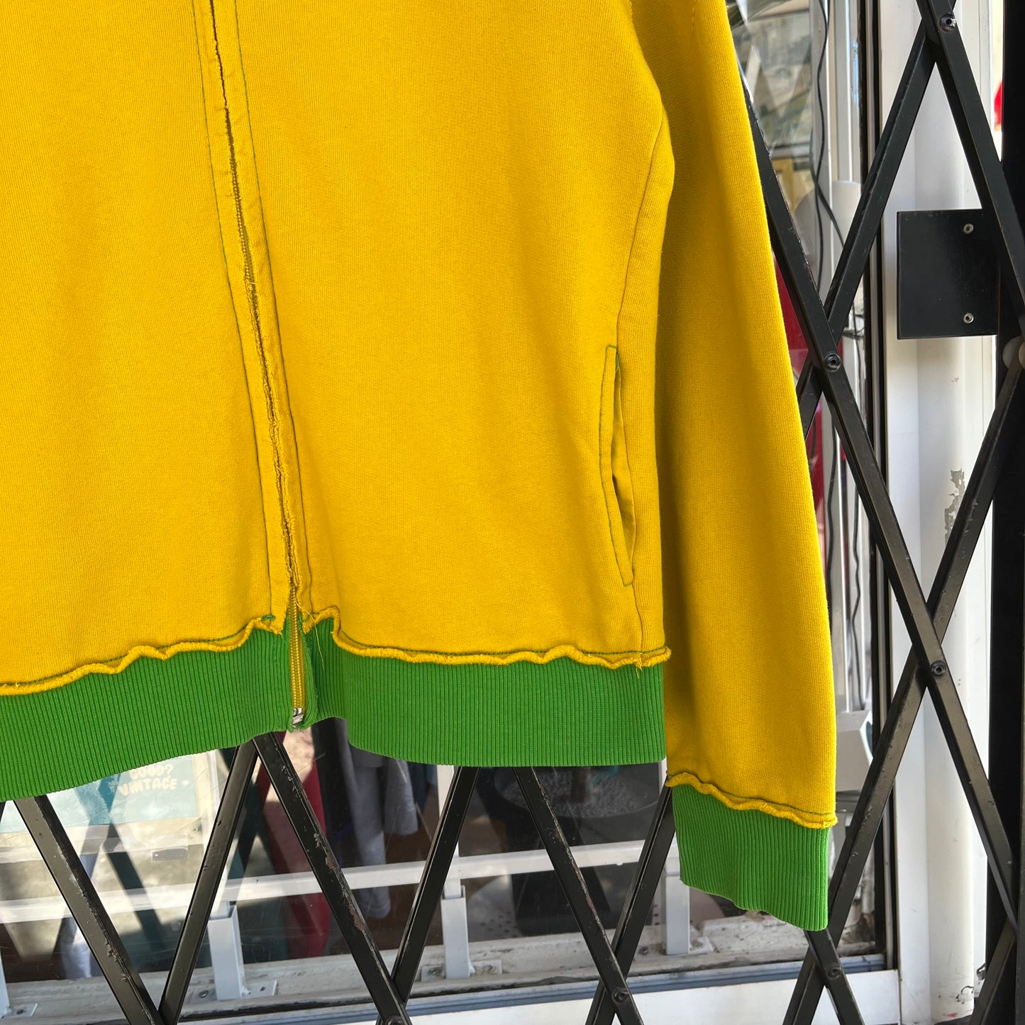 Y2K French Connection UK Zip Up Jacket - Size Women’s XL