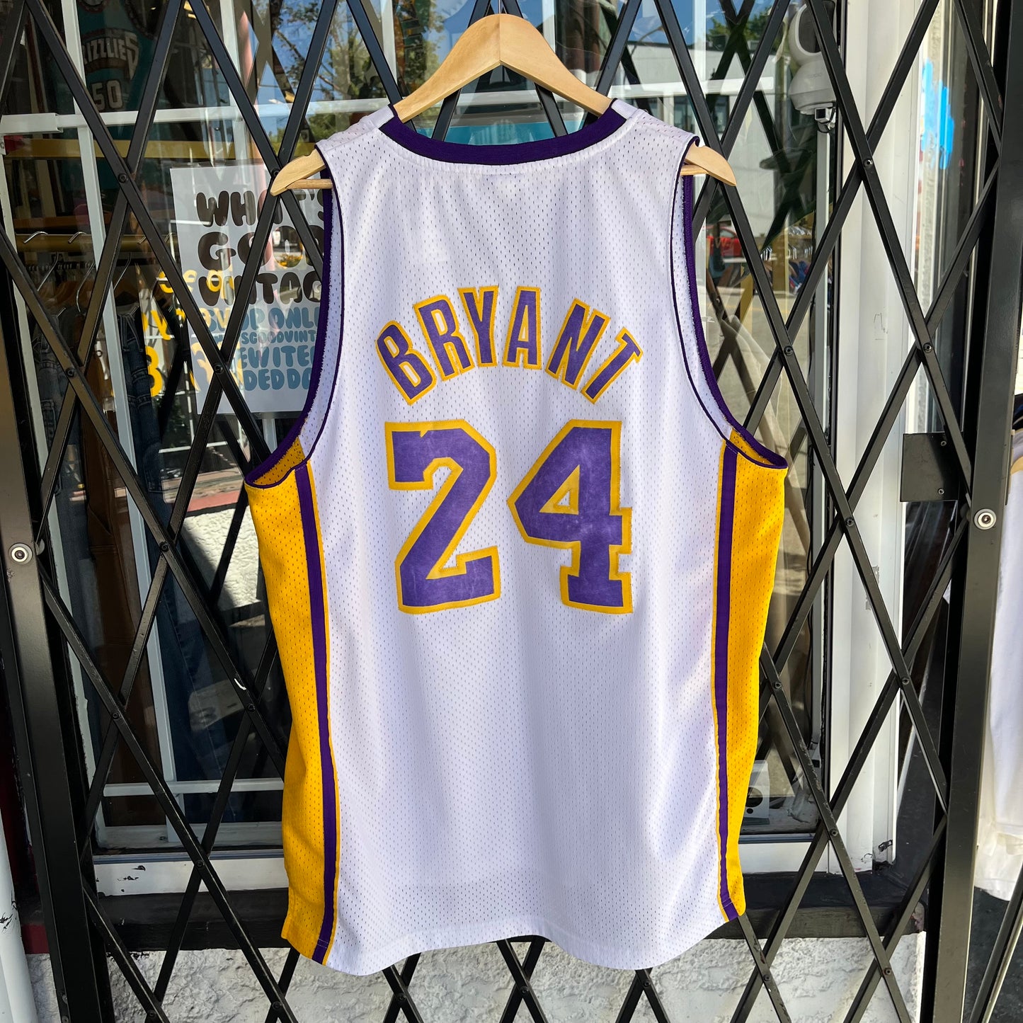 Adidas Kobe Bryant Lakers Jersey - Size XL
