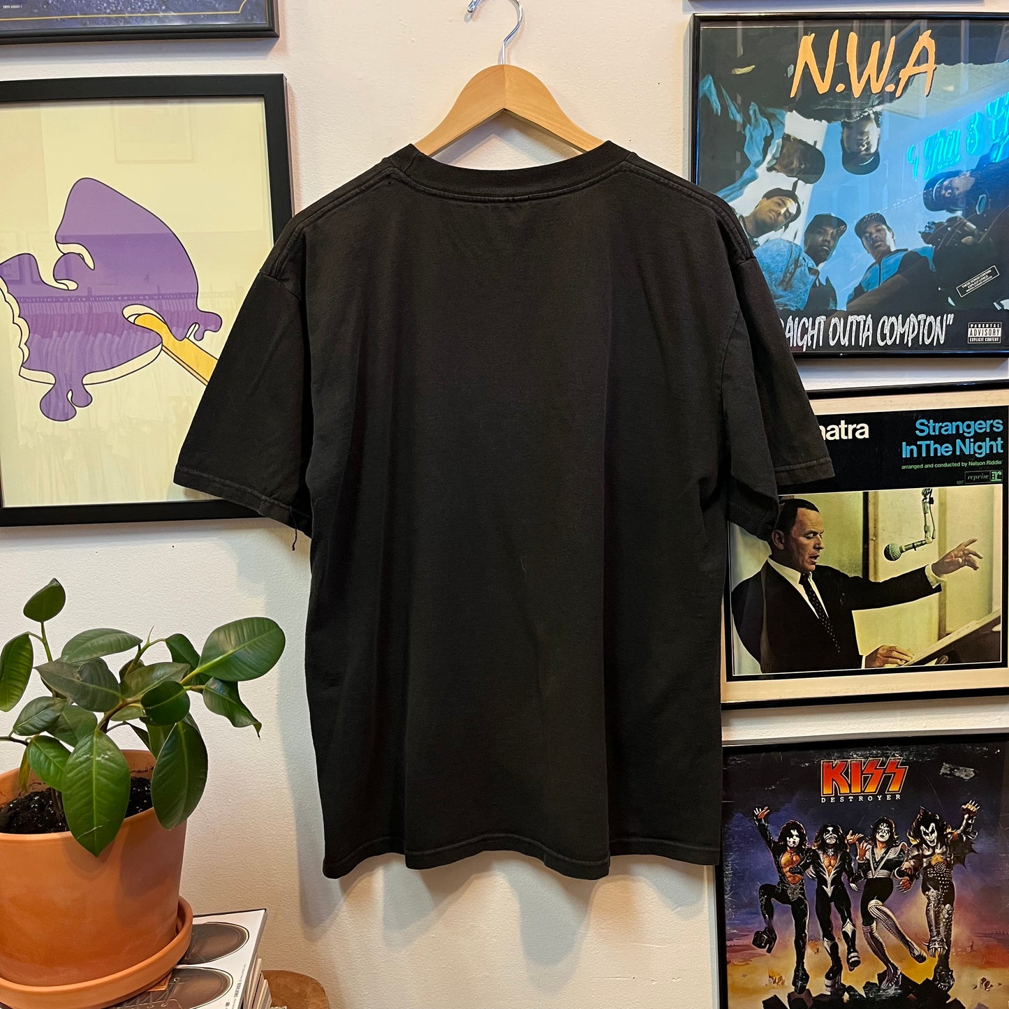 Vintage Wolves Tee - Size L