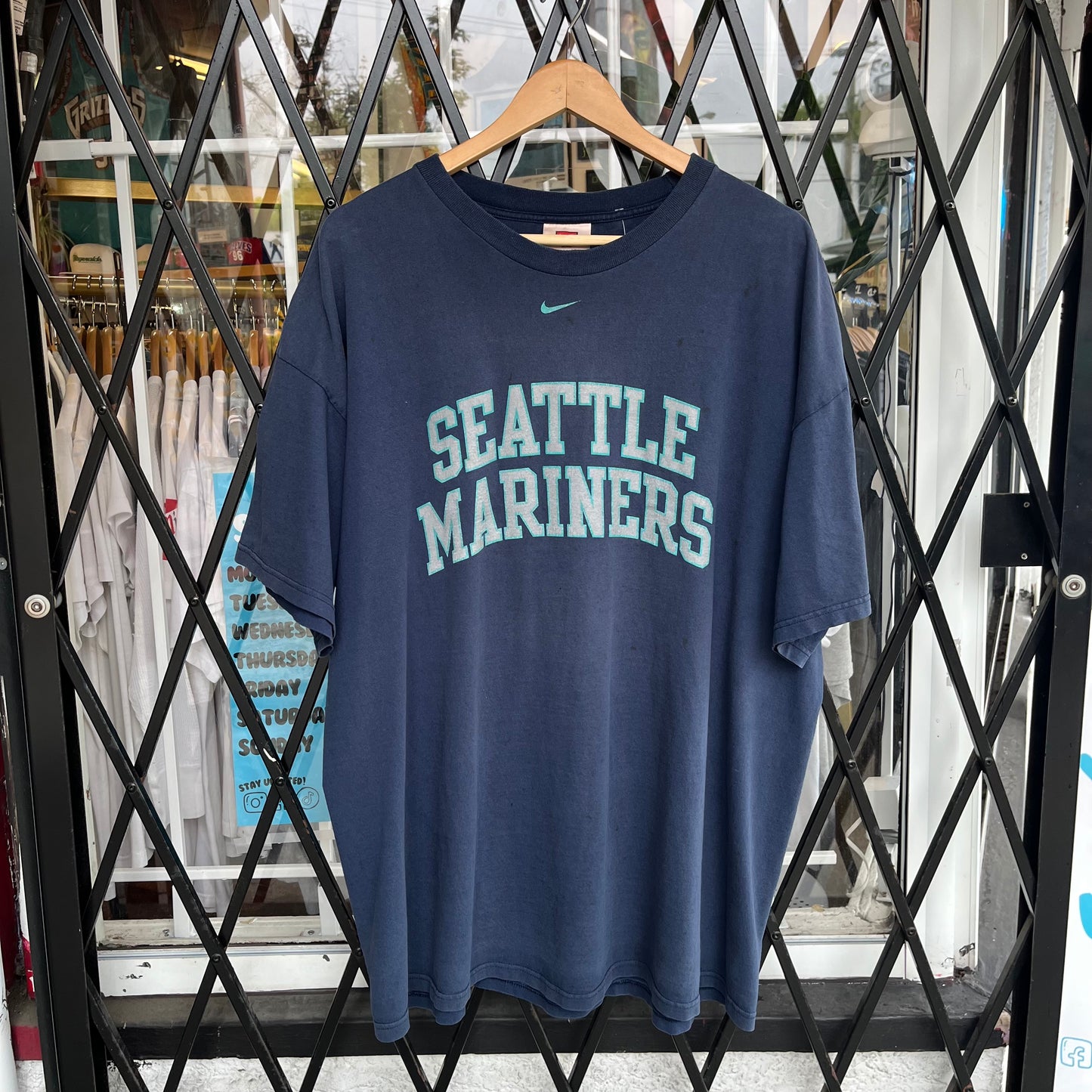 Vintage Nike Seattle Mariners Tee - Size XXL