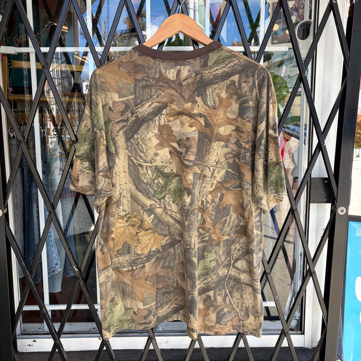 Vintage Real Tree Pocket Tee - Size XL