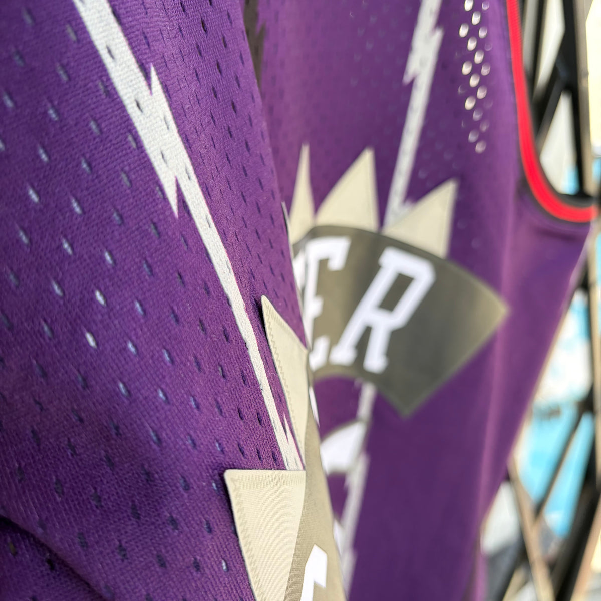 M&N Toronto Raptors Vince Carter Jersey - Size XXL