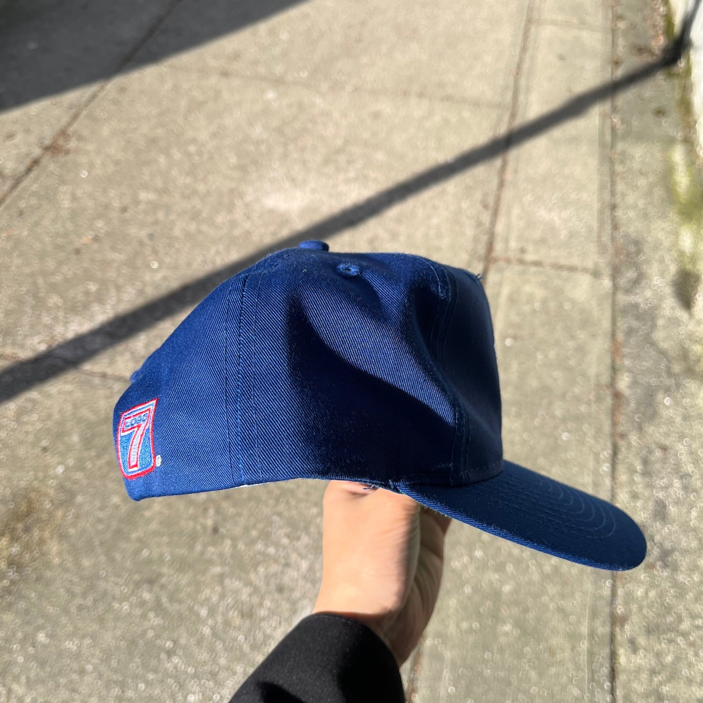 Vintage Logo 7 Toronto Maple Leafs Snapback