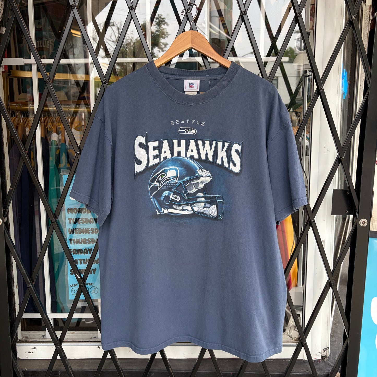 Vintage Seattle Seahawks Helmet Tee - Size XL