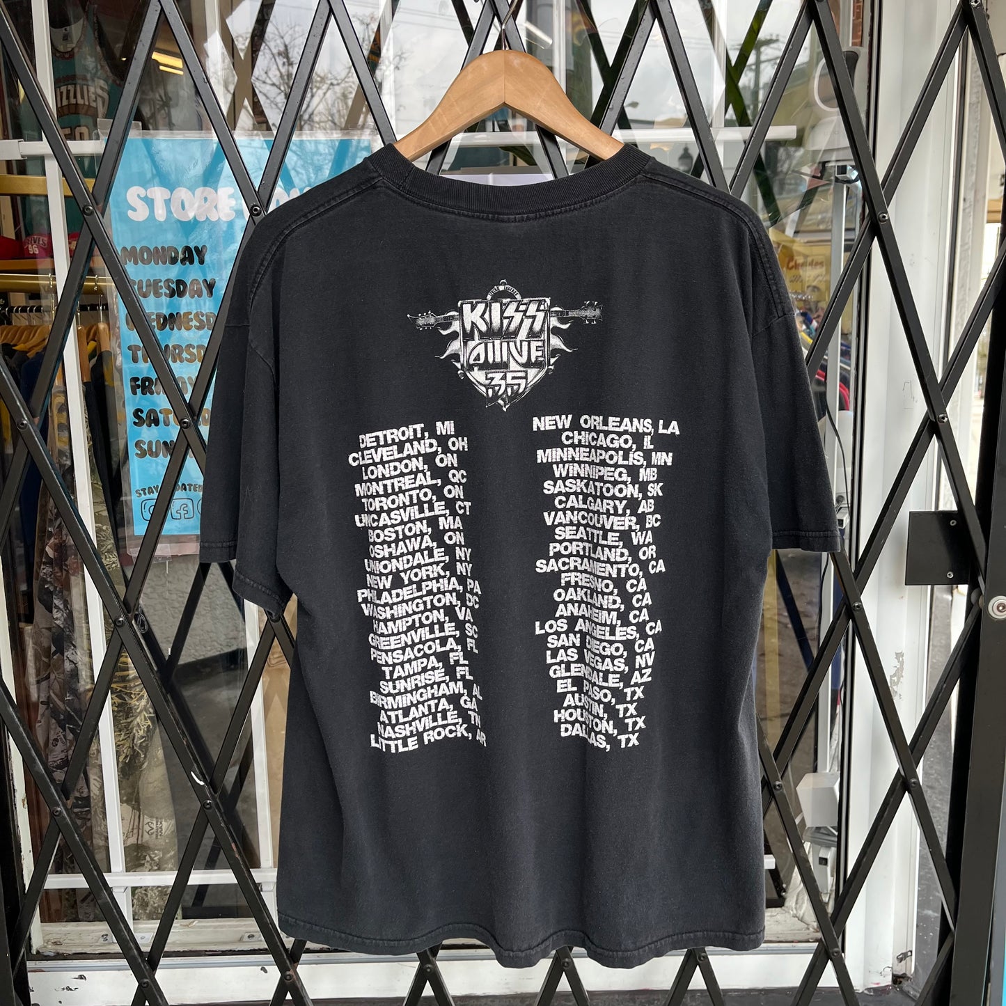 2000’s Kiss Tour Tee - Size XL