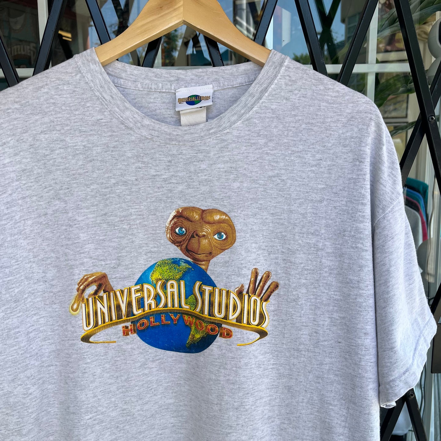 2000 E.T. Universal Studios Tee - Size XL