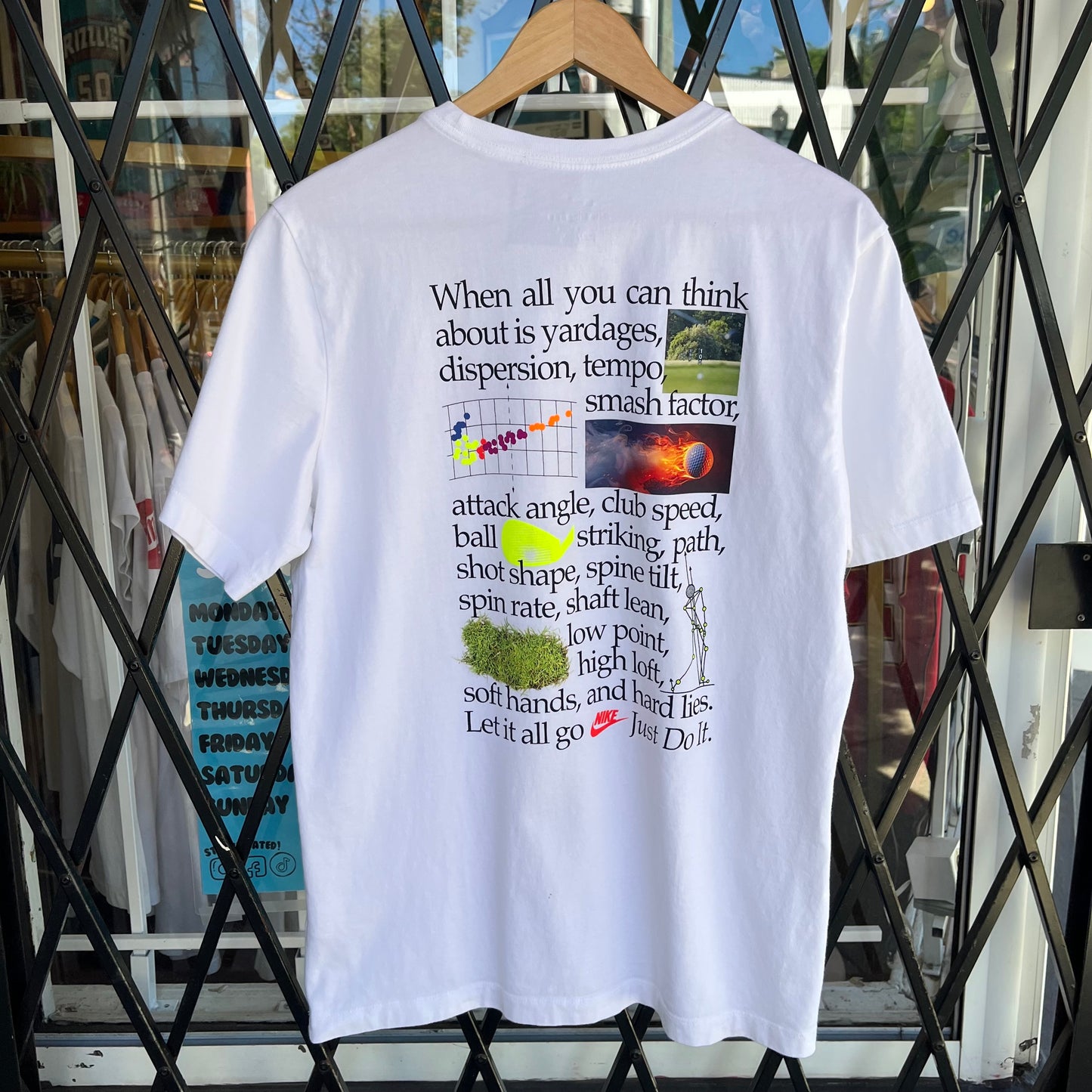 Nike Golf Tee - Size L