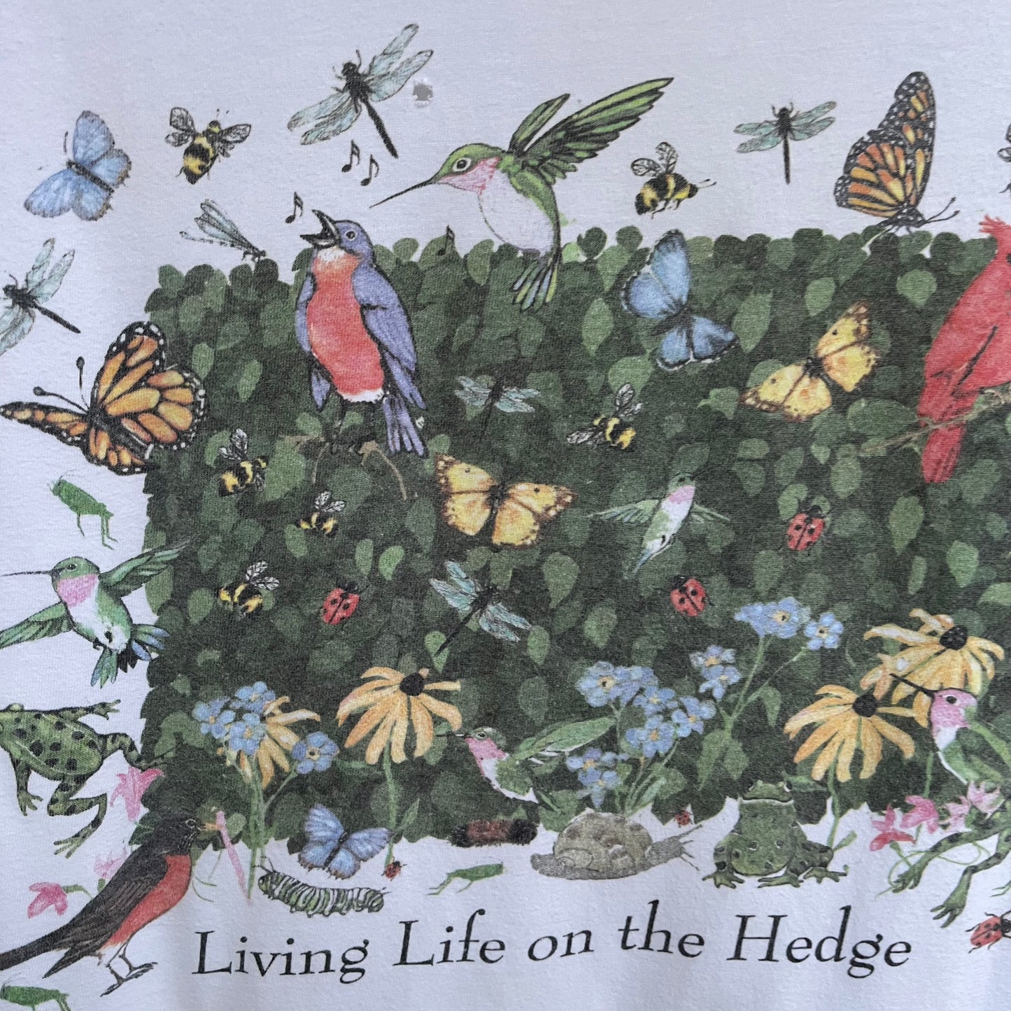 Vintage Nature Living Life on the Hedge Tee - Size M