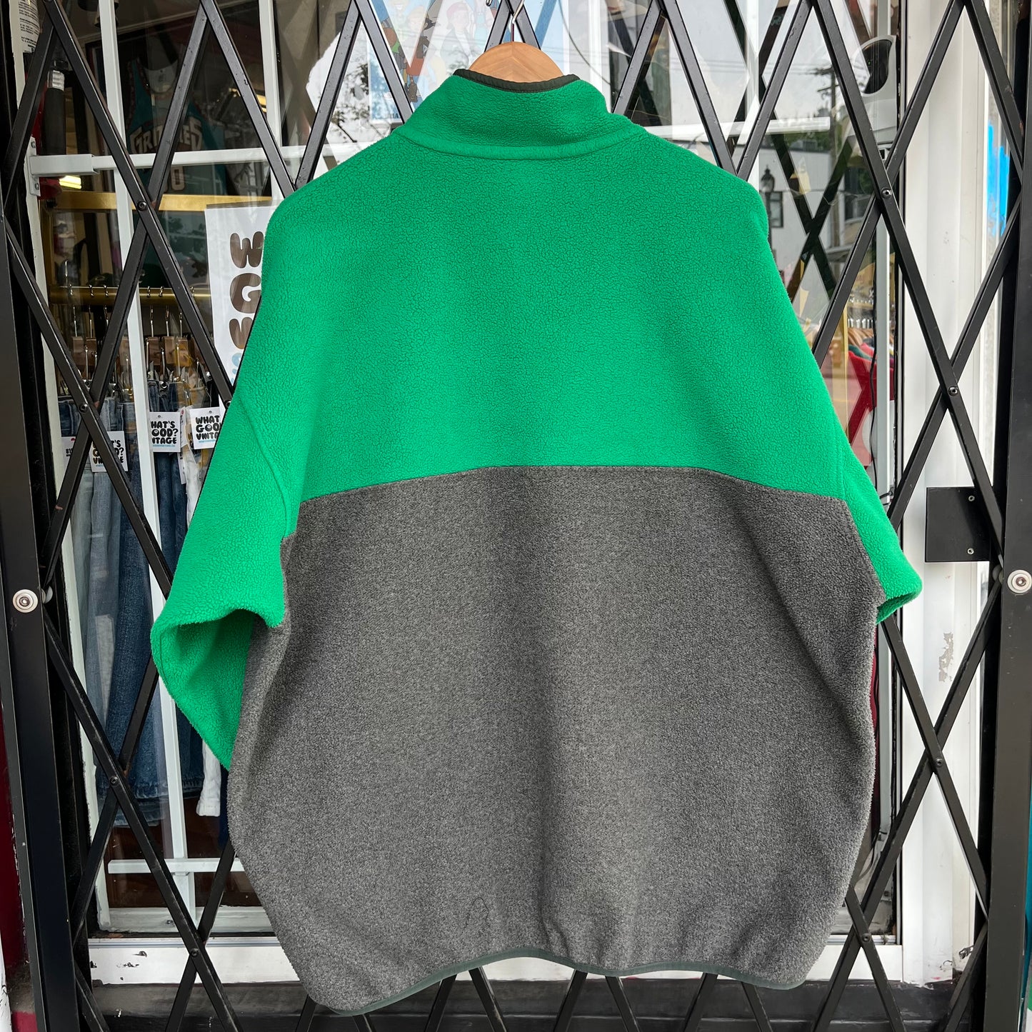 Patagonia T-Snap Fleece Sweater - Size XL