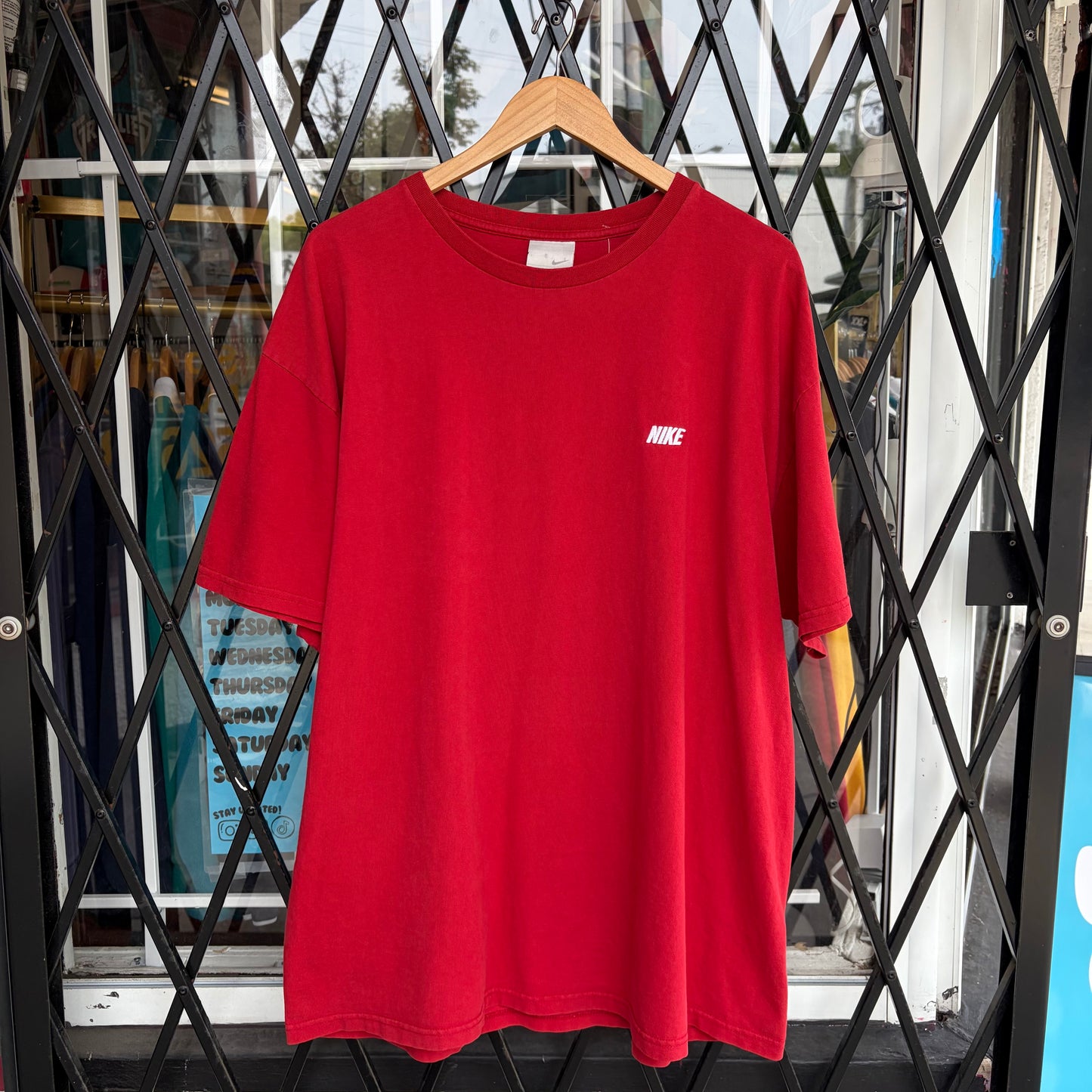 Vintage Nike Tee - Size XL