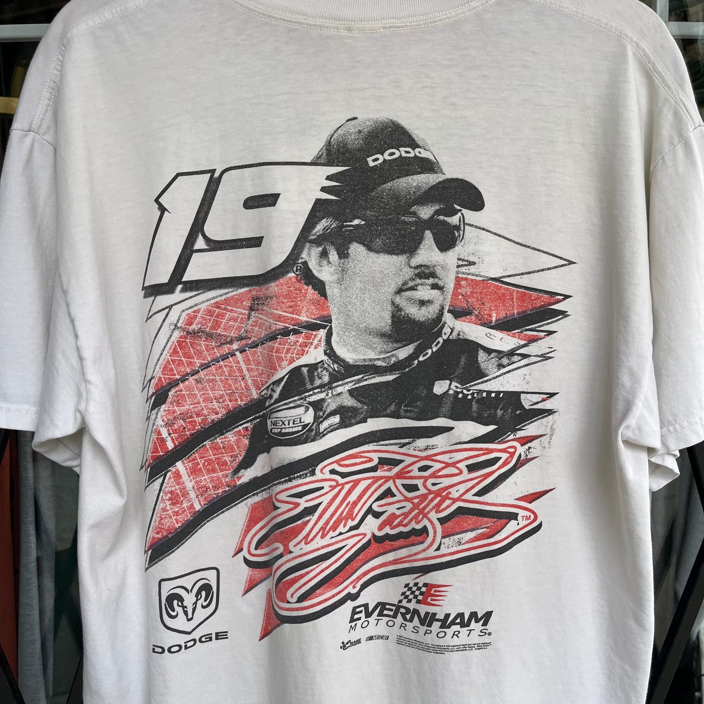 2007 Elliot Sadler Nascar Tee - Size L