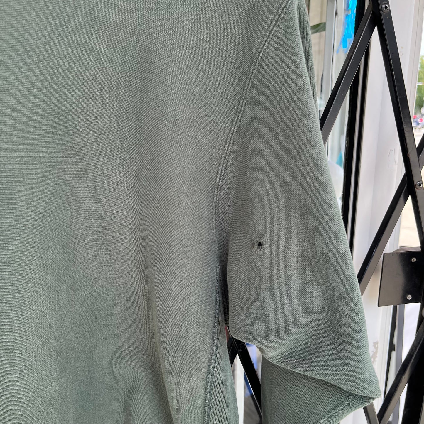 Vintage Champion Reverse Weave Crewneck - Size M