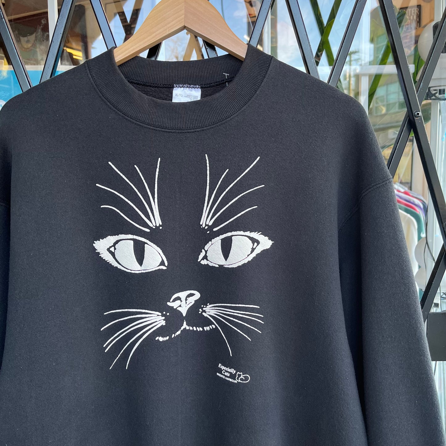 Vintage Cat Face Crewneck - Size XL