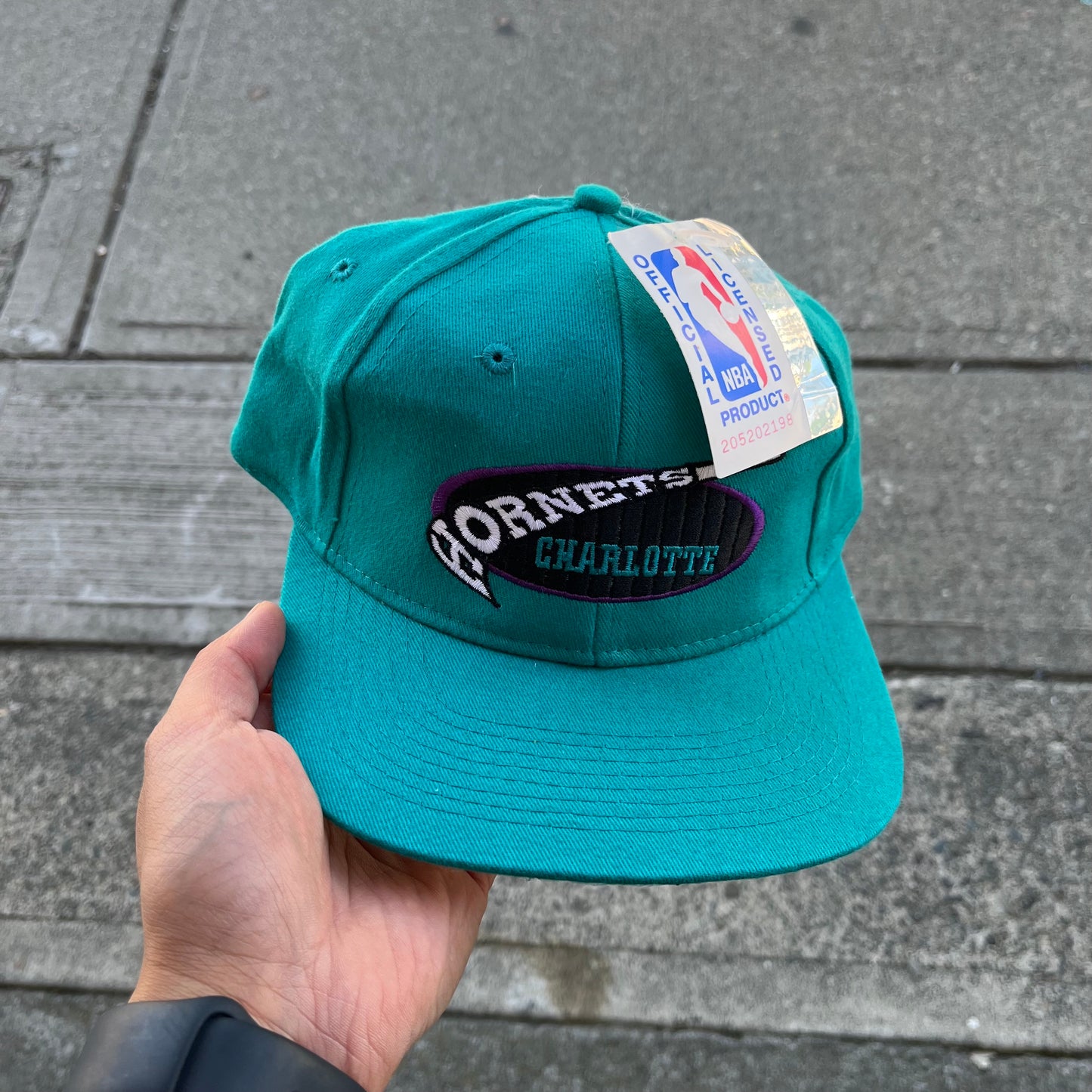 Vintage Charlotte Hornets Snapback