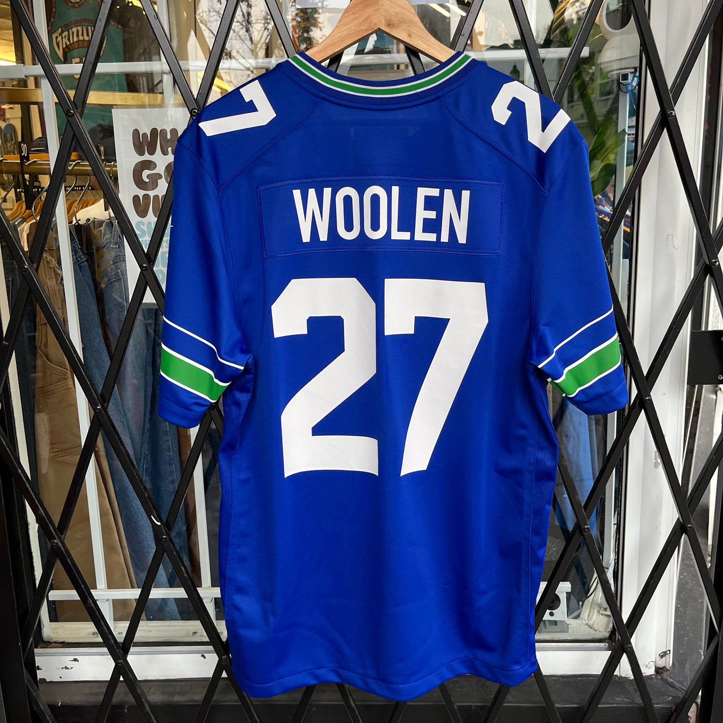 Nike Seattle Seahawks Throwback Riq Woolen Jersey - Size M