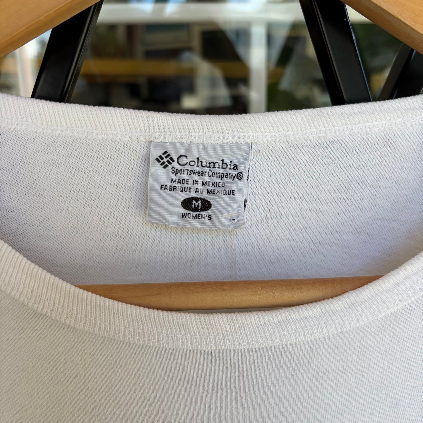 Vintage Columbia Long Sleeve - Size Women’s M