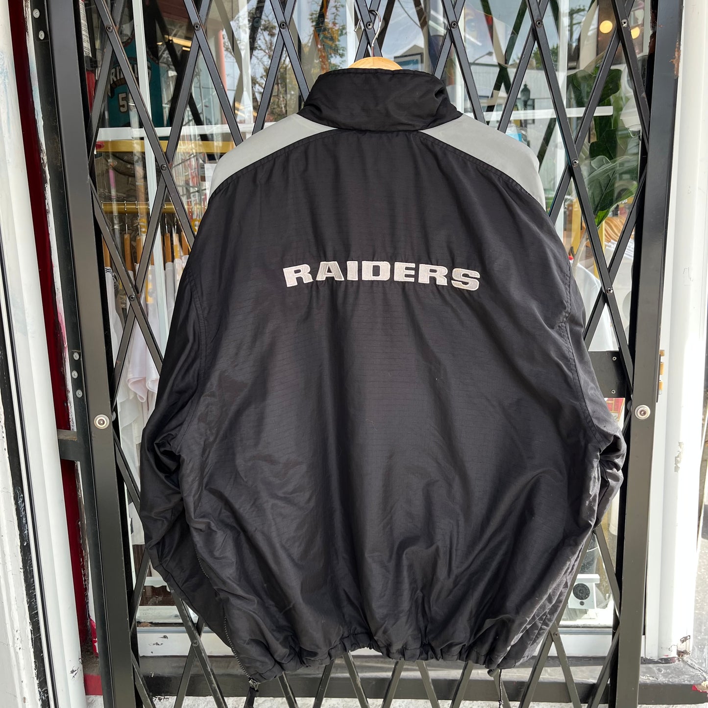 Vintage Logo Athletic Oakland Raiders Parka Jacket - Size XL