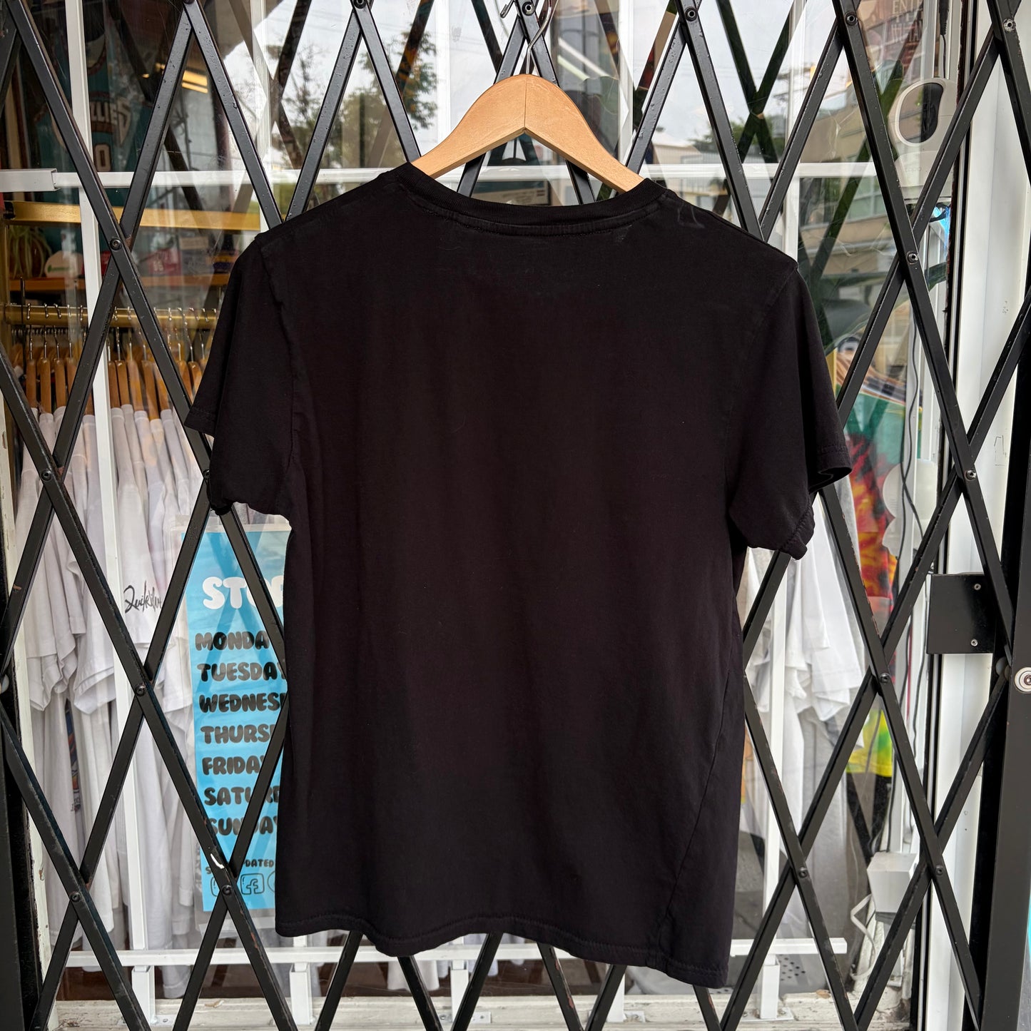 Studio Ghibli Spirited Away Tee - Size M