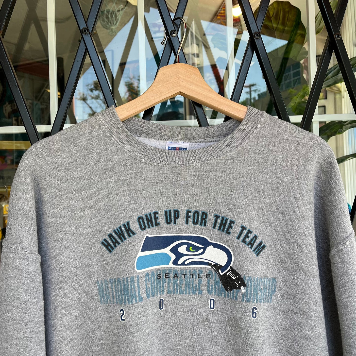 2006 Seattle Seahawks Crewneck - Size L