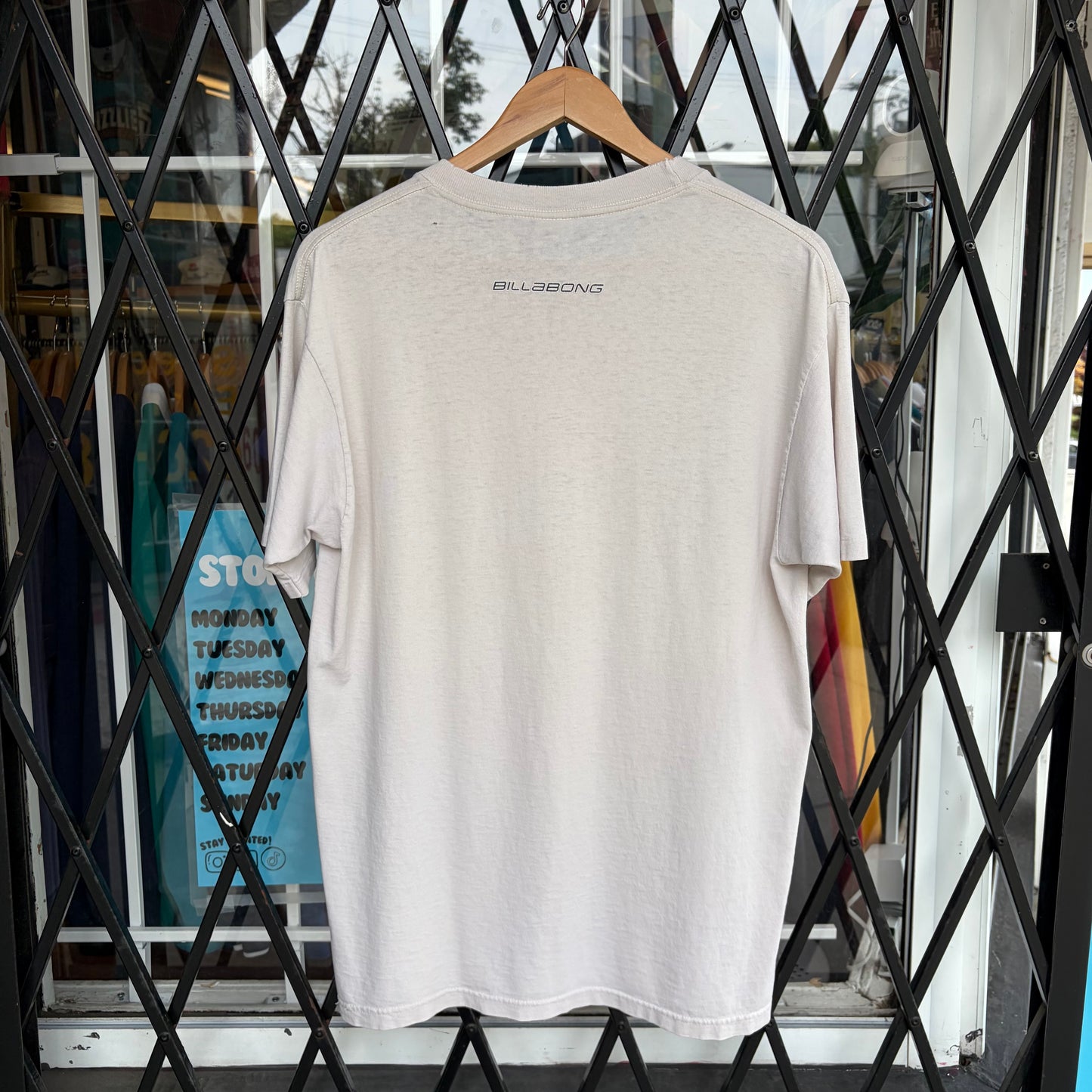 Vintage Billabong Tee - Size L