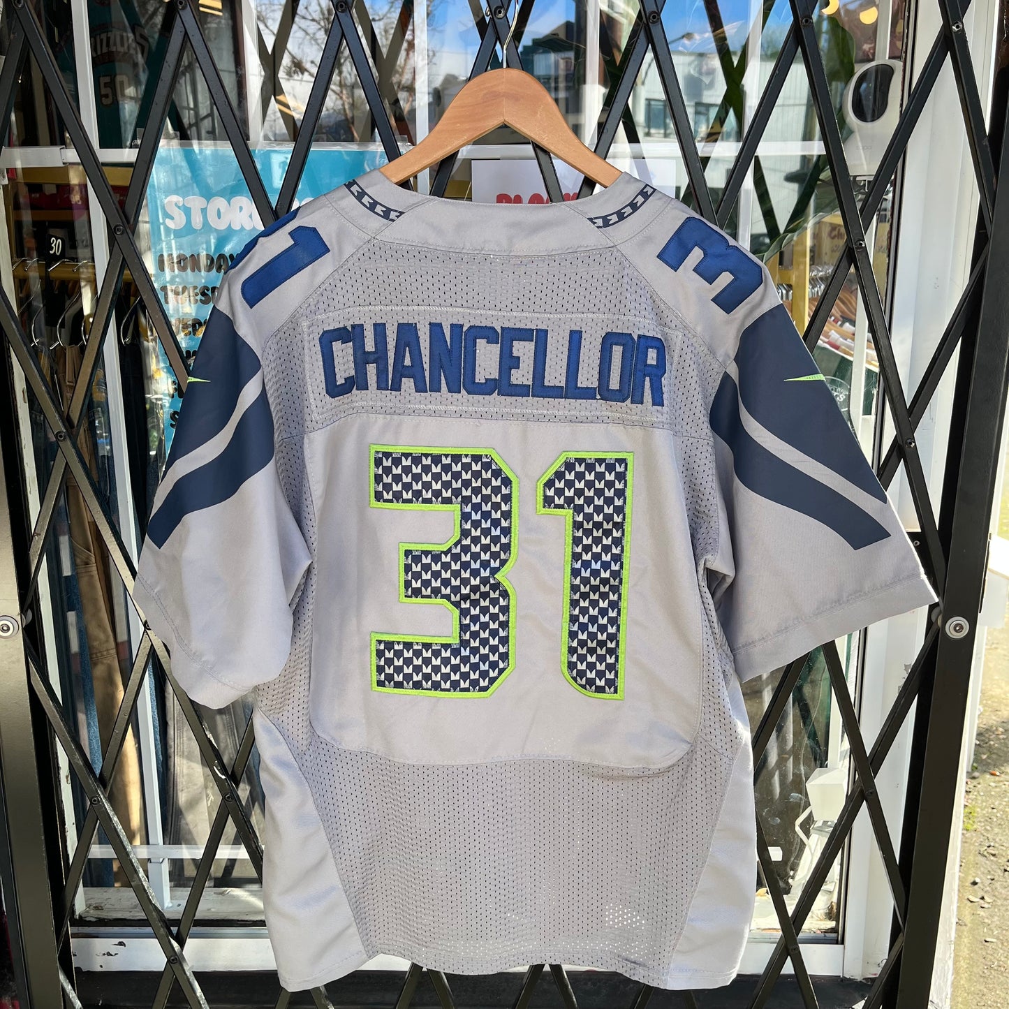 Nike Seahawks Cam Chancellor Jersey - Size 44 (L)