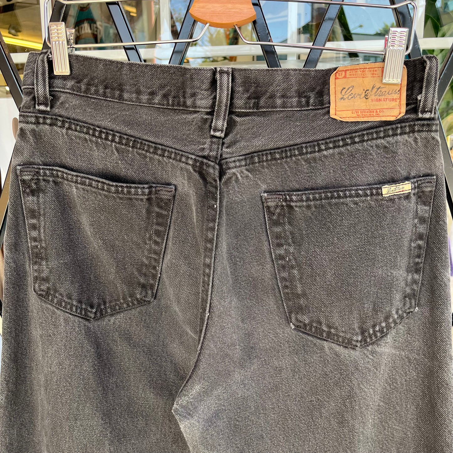Levi’s Black Denim Pants - Size 34W