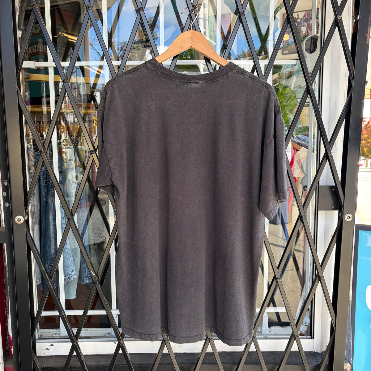 Vintage Paramount Embossed Tee - Size L