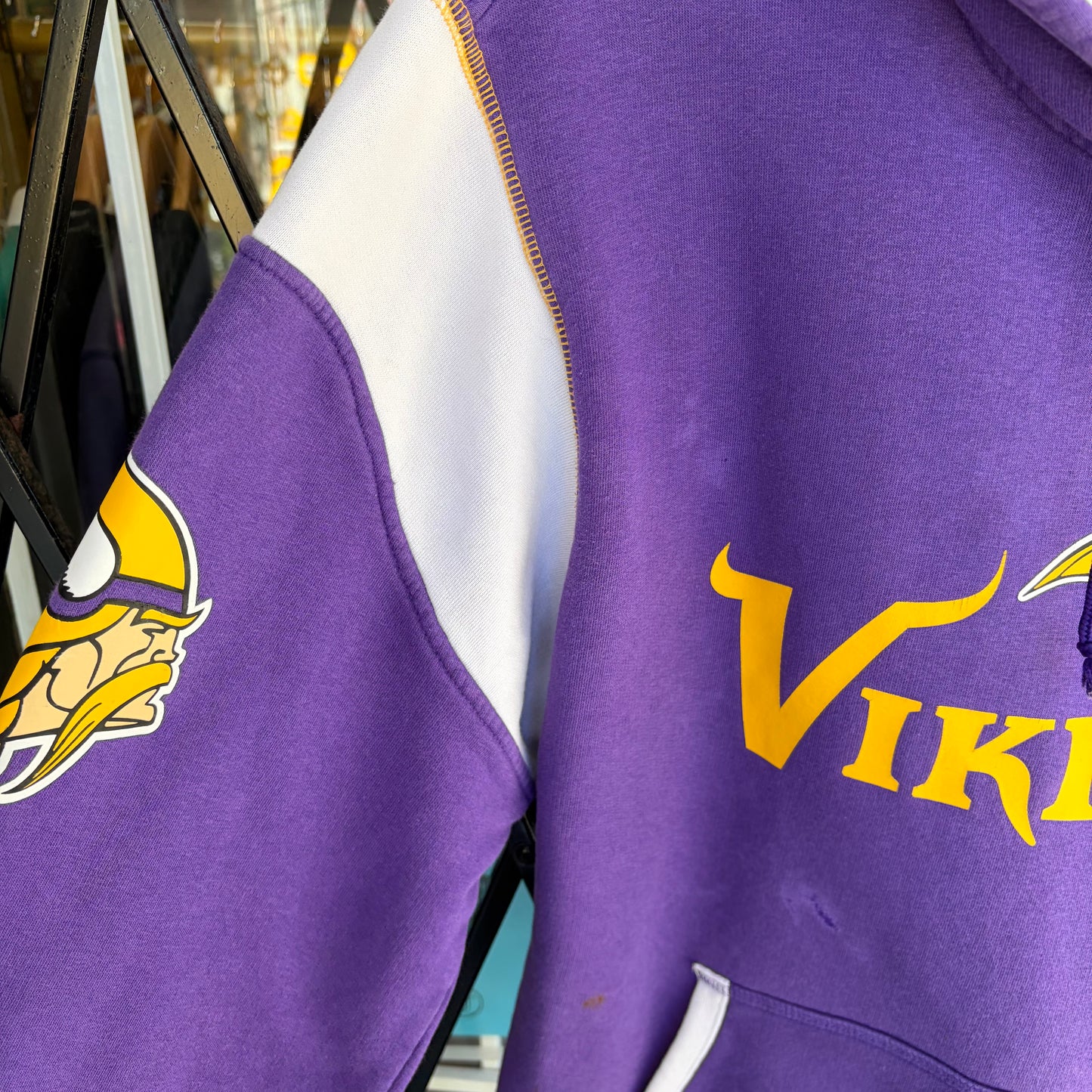 Minnesota Vikings Hoodie - Size L