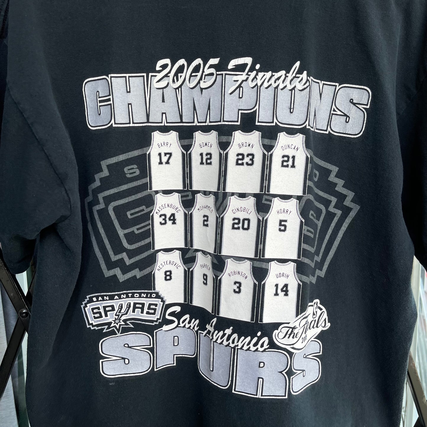 2005 San Antonio Spurs Championship Cropped Tee - Size L