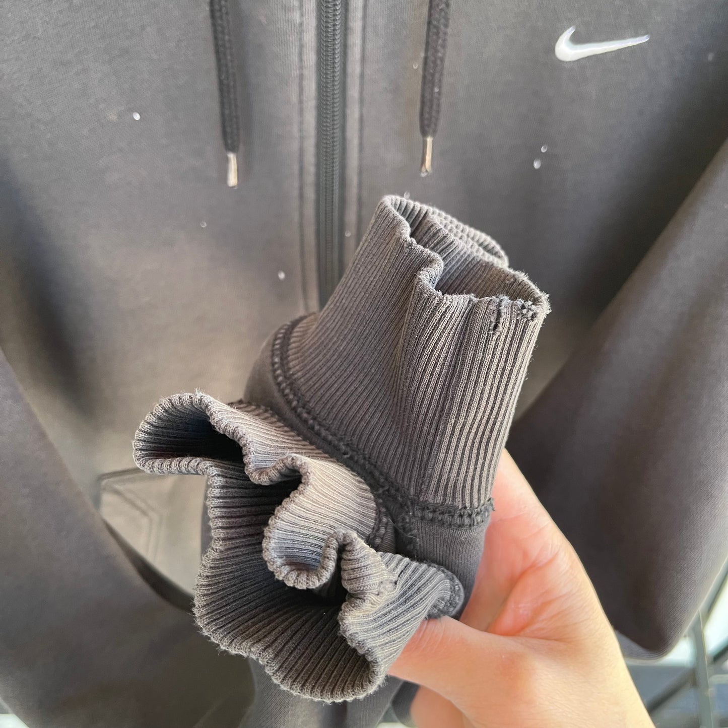 Nike Zip Up Hoodie - Size M