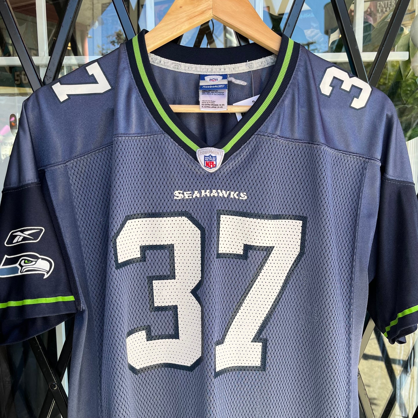 Vintage Seattle Seahawks Shaun Alexander Jersey - Size Youth XL