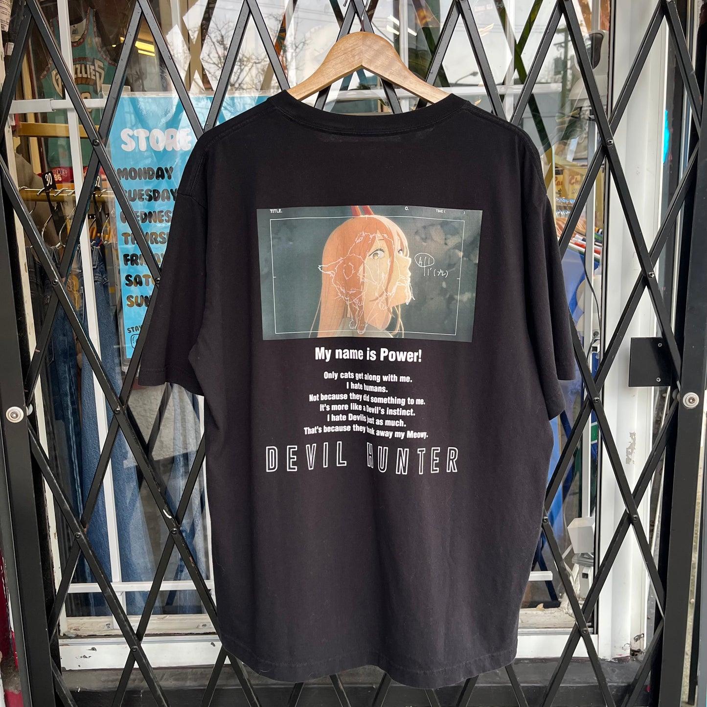 Chainsaw Man Anime Tee - Size XL