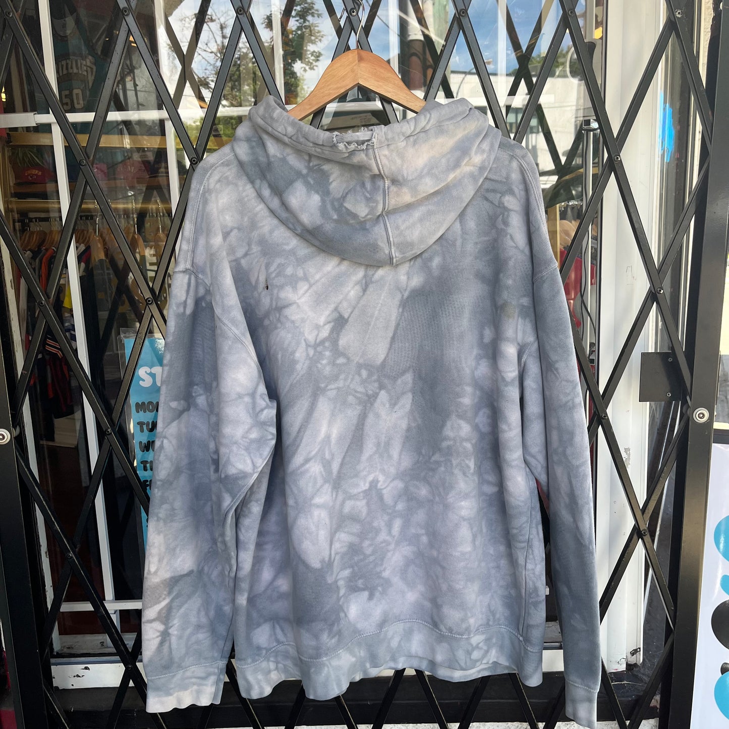 Tie Dye Wolf Hoodie - Size XXL