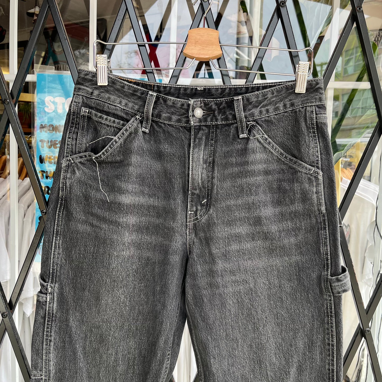 Levi’s Carpenter Pants - Size 31W x 32L