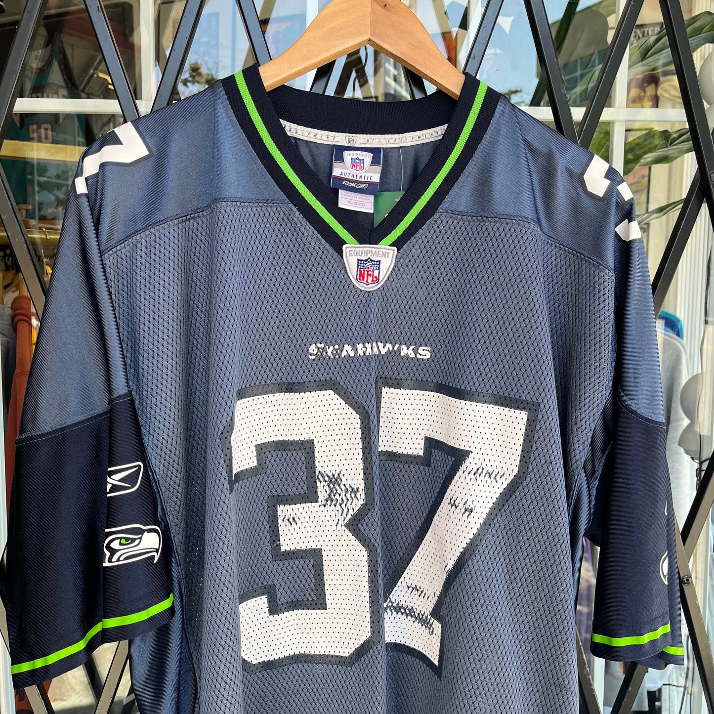 Seattle Seahawks Shaun Alexander Jersey - Size XL