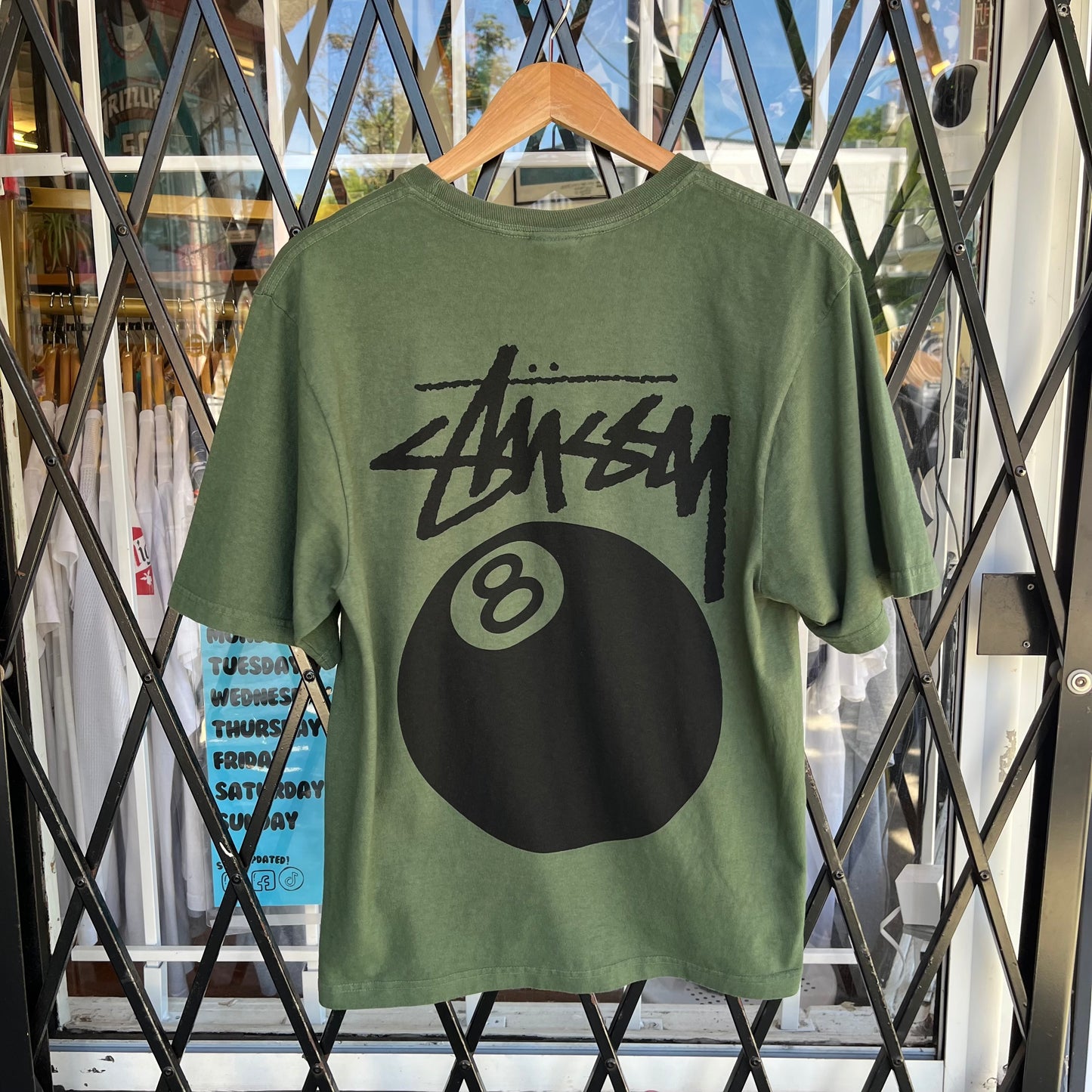 Stussy 8 Ball Tee Pine - Size M