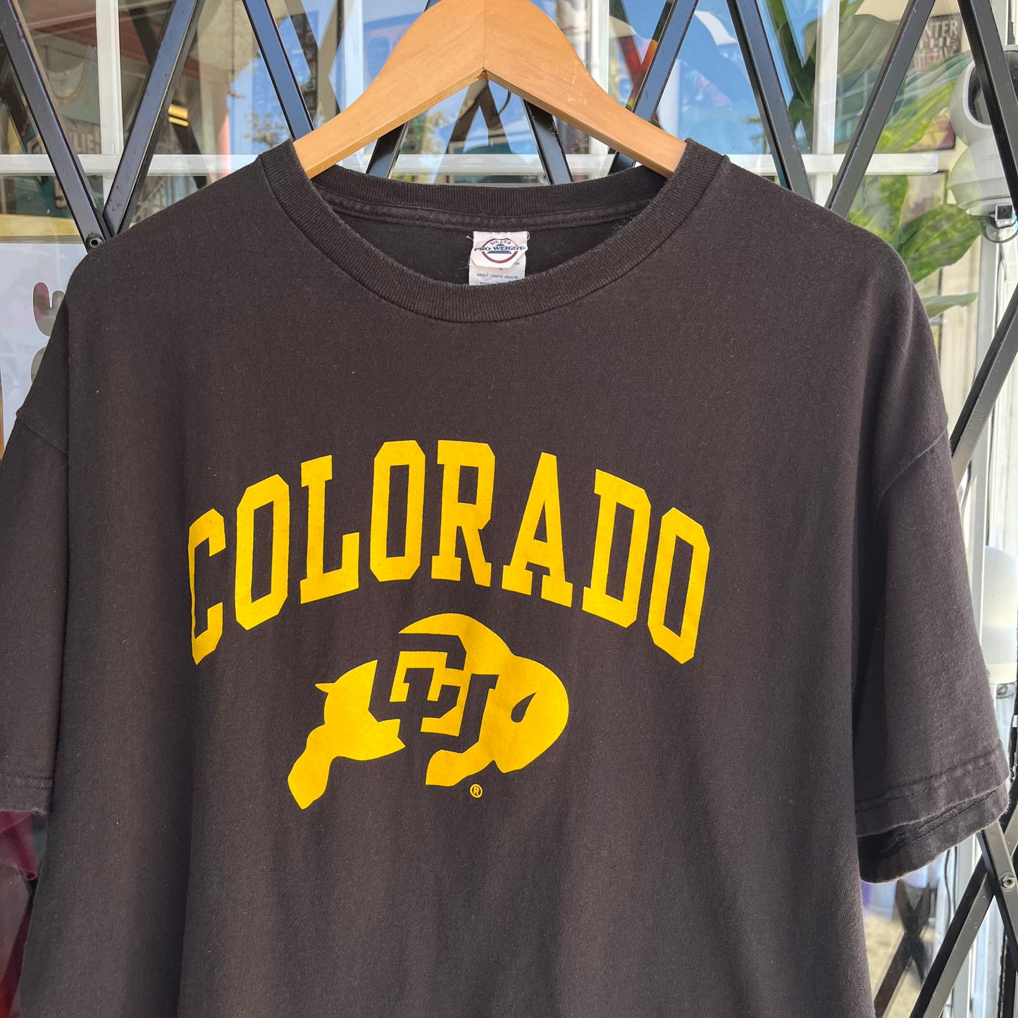 University of Colorado Buffaloes Tee - Size XL