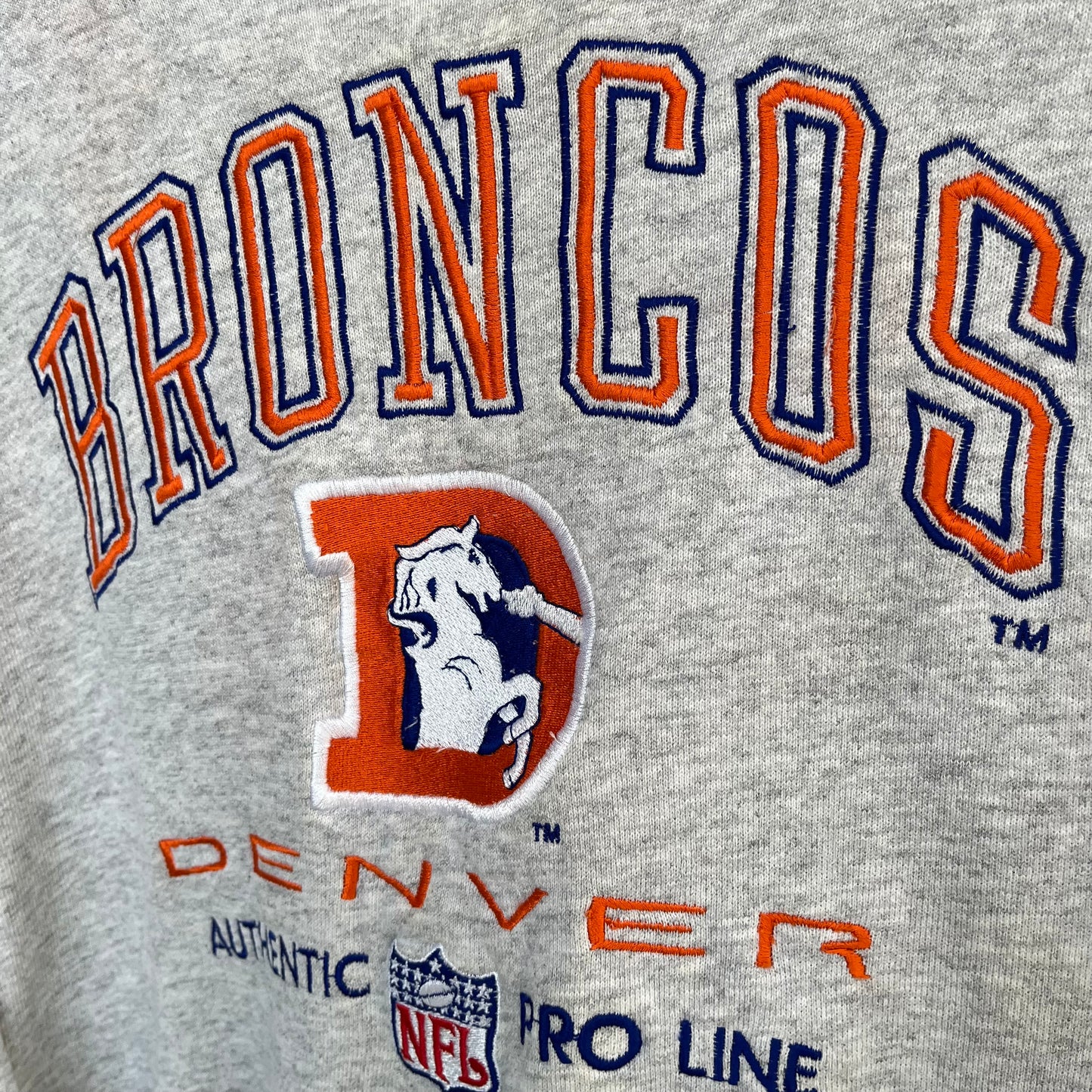 Vintage Denver Broncos Pro Line Crewneck - Size M
