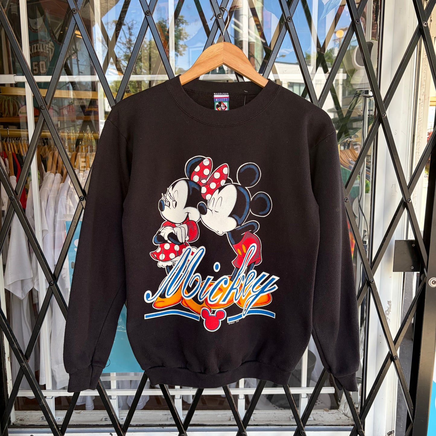 Vintage Disney Mickey and Minnie Crewneck - Fits Size S