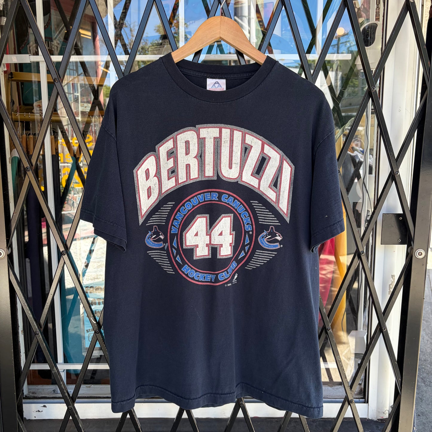 Vancouver Canucks Todd Bertuzzi Tee - Size XL