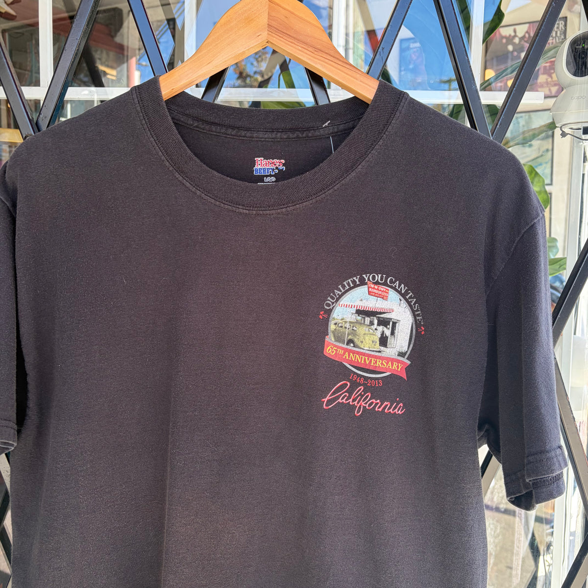 In-N-Out California Tee - Size L