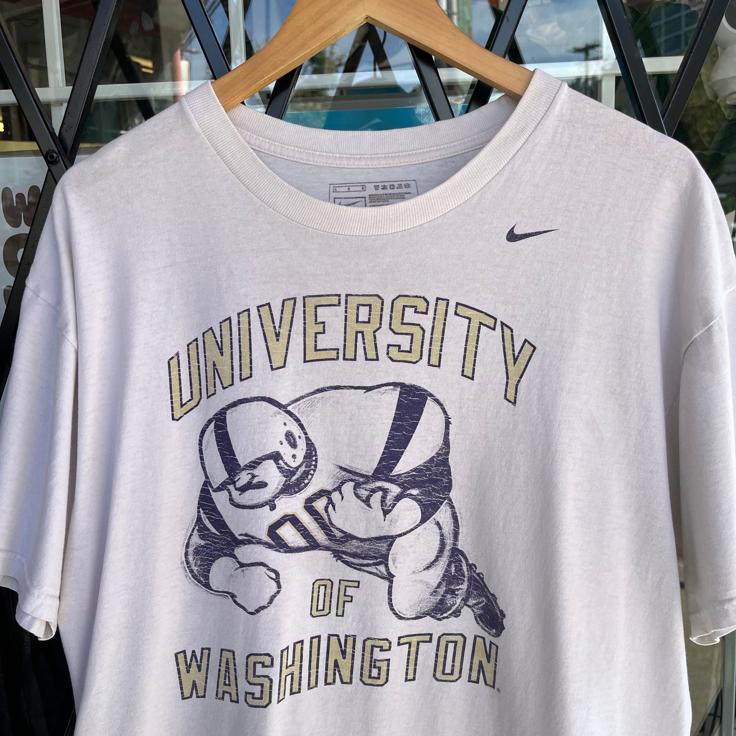 Nike Huskies Football Tee - Size L