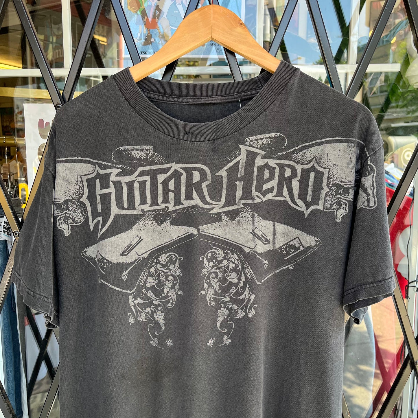 2007 Guitar Hero Promo Tee - Size L