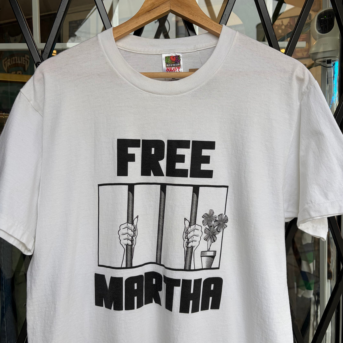 2004 Free Martha Stewart Tee - Size L