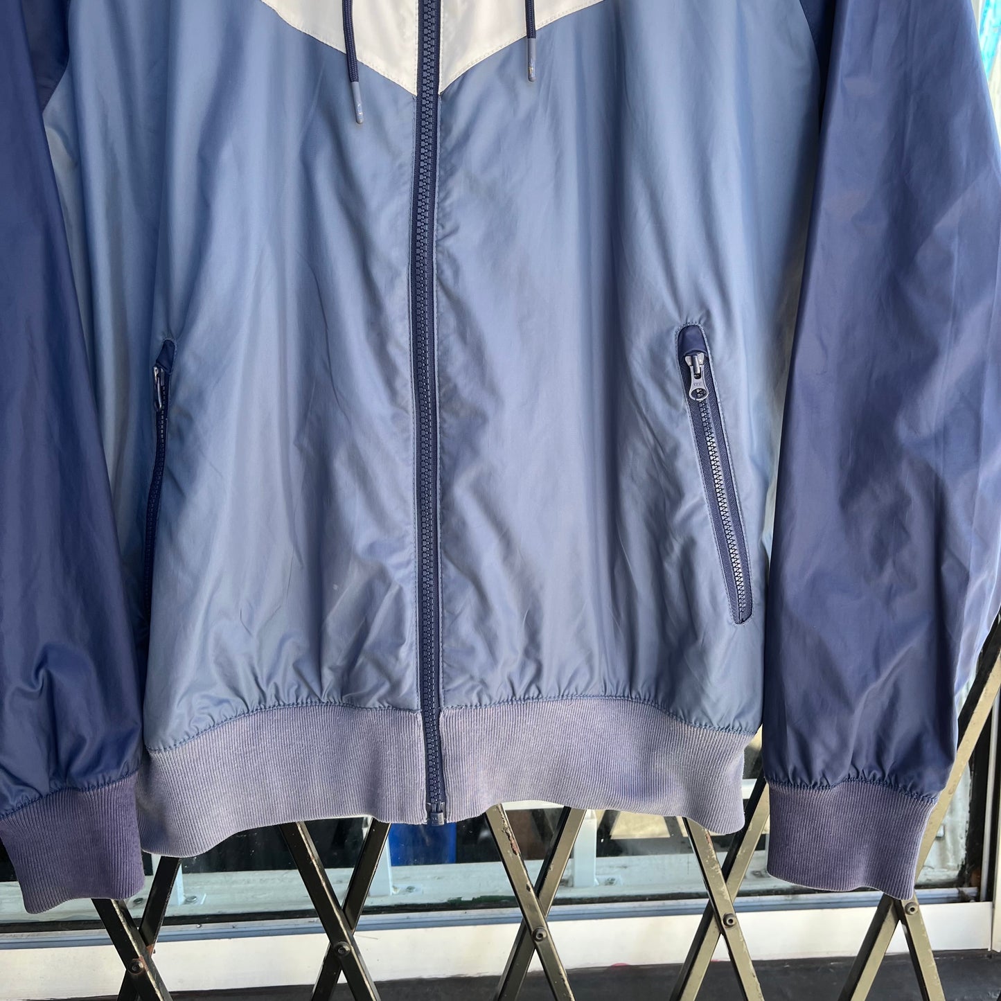 Nike Hooded Windbreaker - Size S