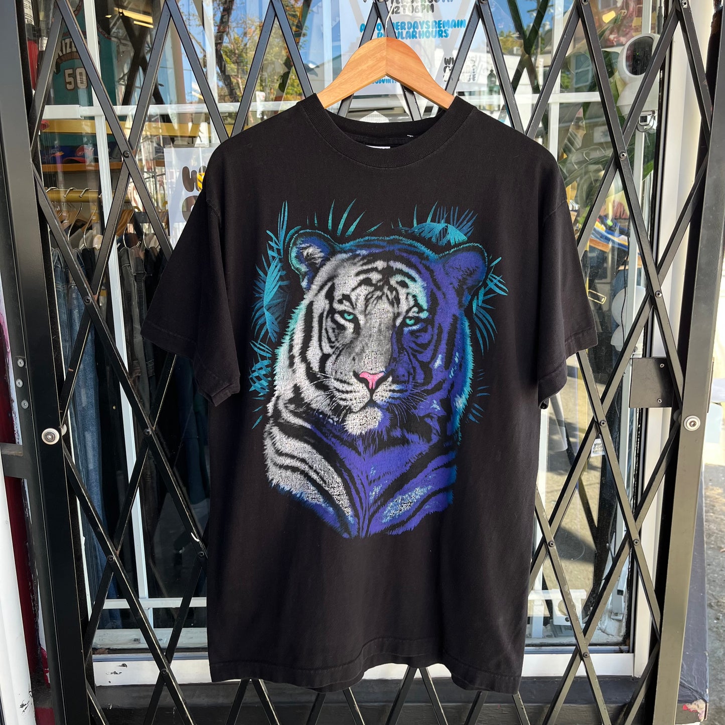 Vintage Tiger Tee - Size L Tall