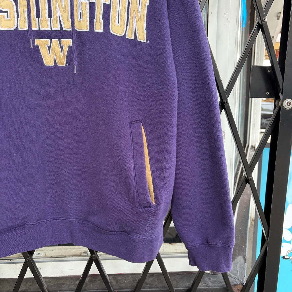 Vintage Washington Huskies Hoodie - Size XL